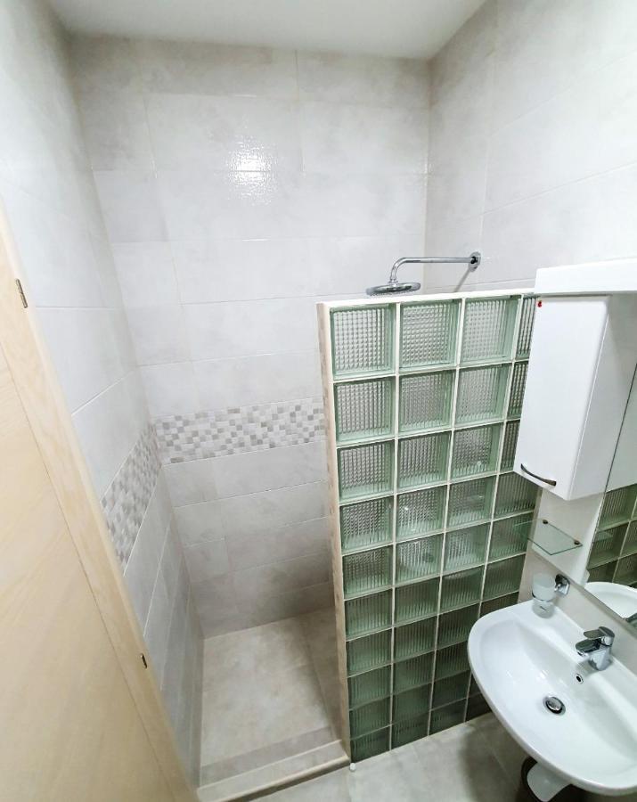Seagull Apartments โกตอร์ ภายนอก รูปภาพ