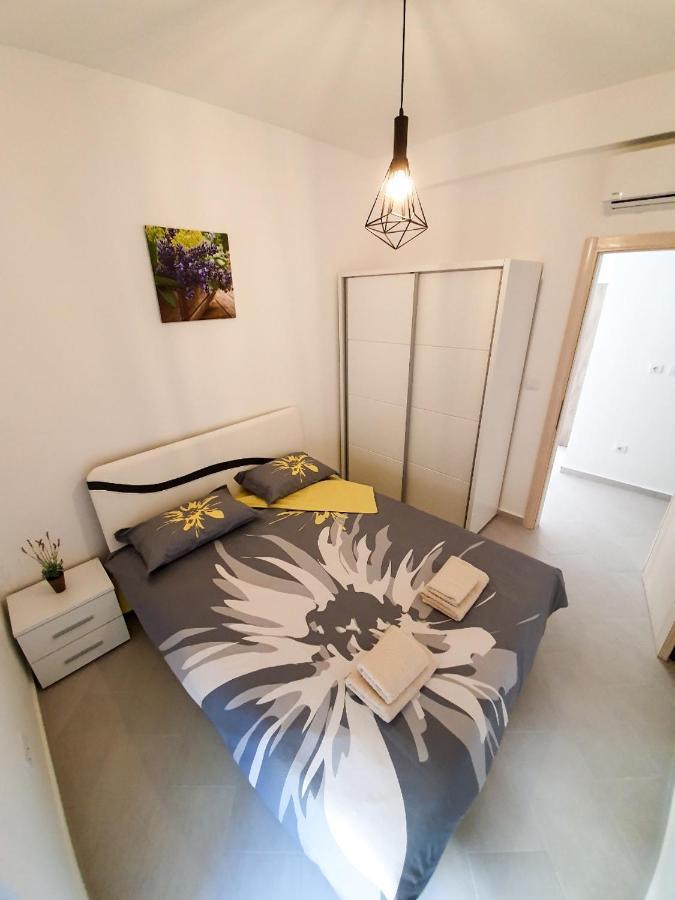 Seagull Apartments โกตอร์ ภายนอก รูปภาพ